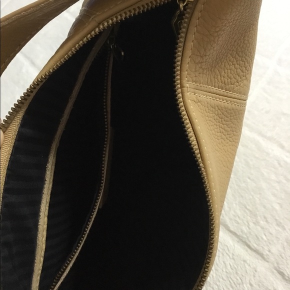 COACH SHOULDER BAG - Picture 3 of 5